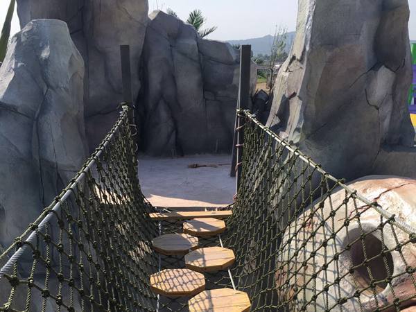 叢林穿越游樂項目 叢林穿越游樂項目