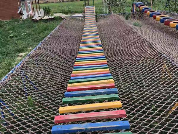 叢林穿越游樂項目 叢林穿越游樂項目