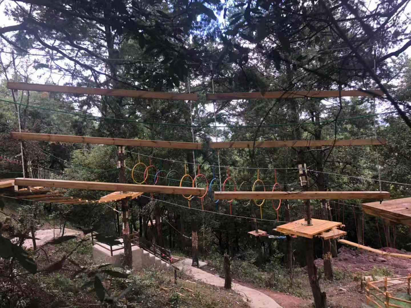 叢林穿越游樂(lè)項(xiàng)目 叢林穿越游樂(lè)項(xiàng)目